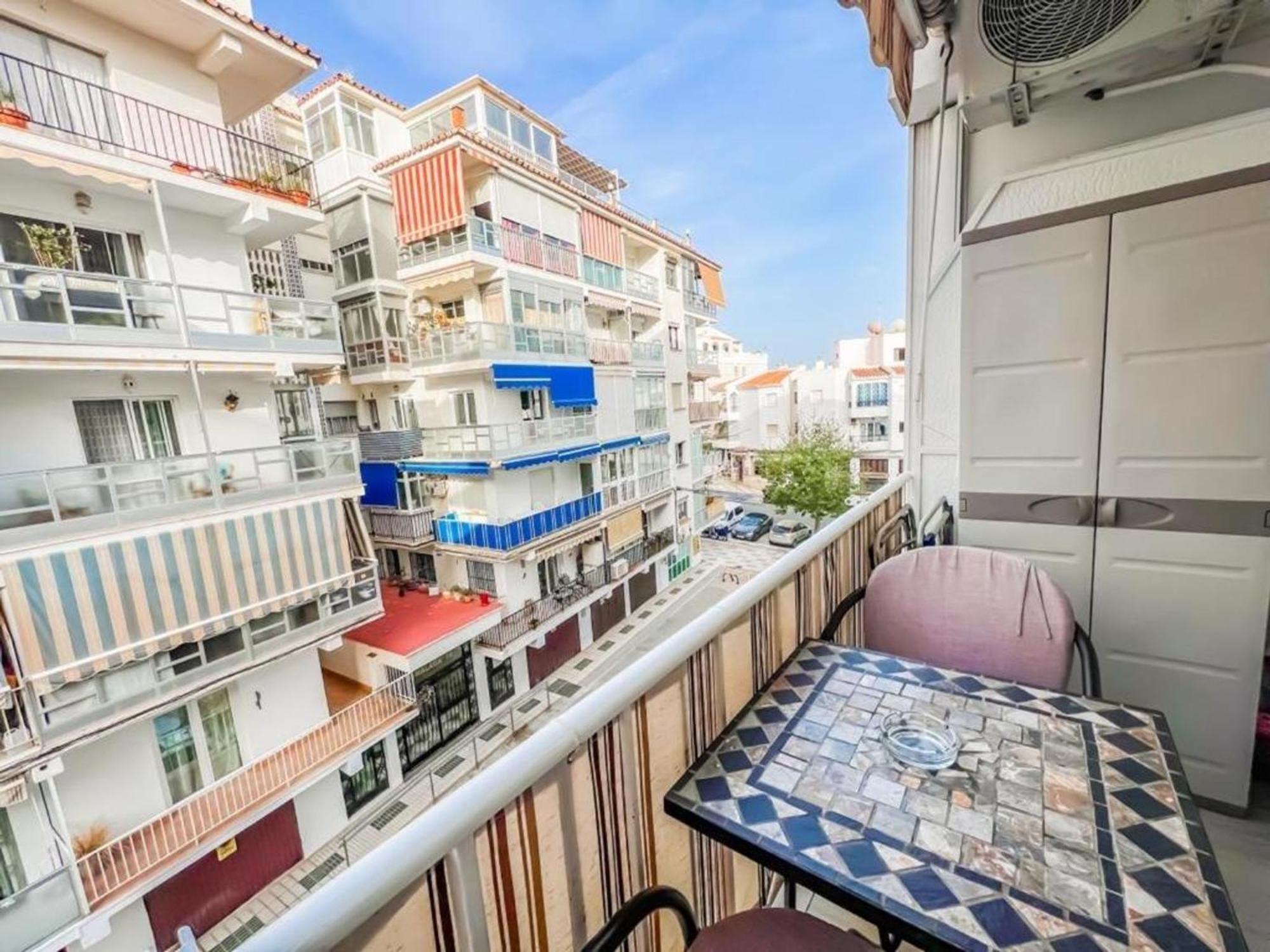Reformed Studio Apartment In Central Nerja 3K Extérieur photo